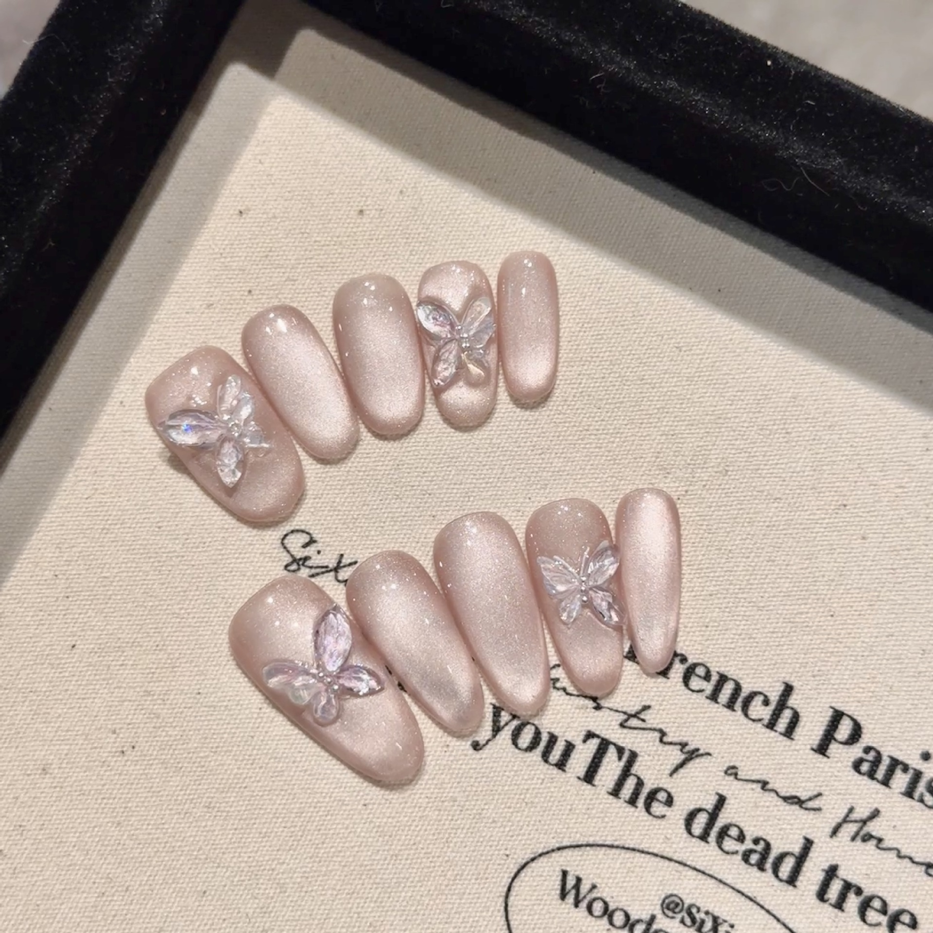Nail Art Pink Cat Eye - Handmade Press on Nails Sweet Butterfly