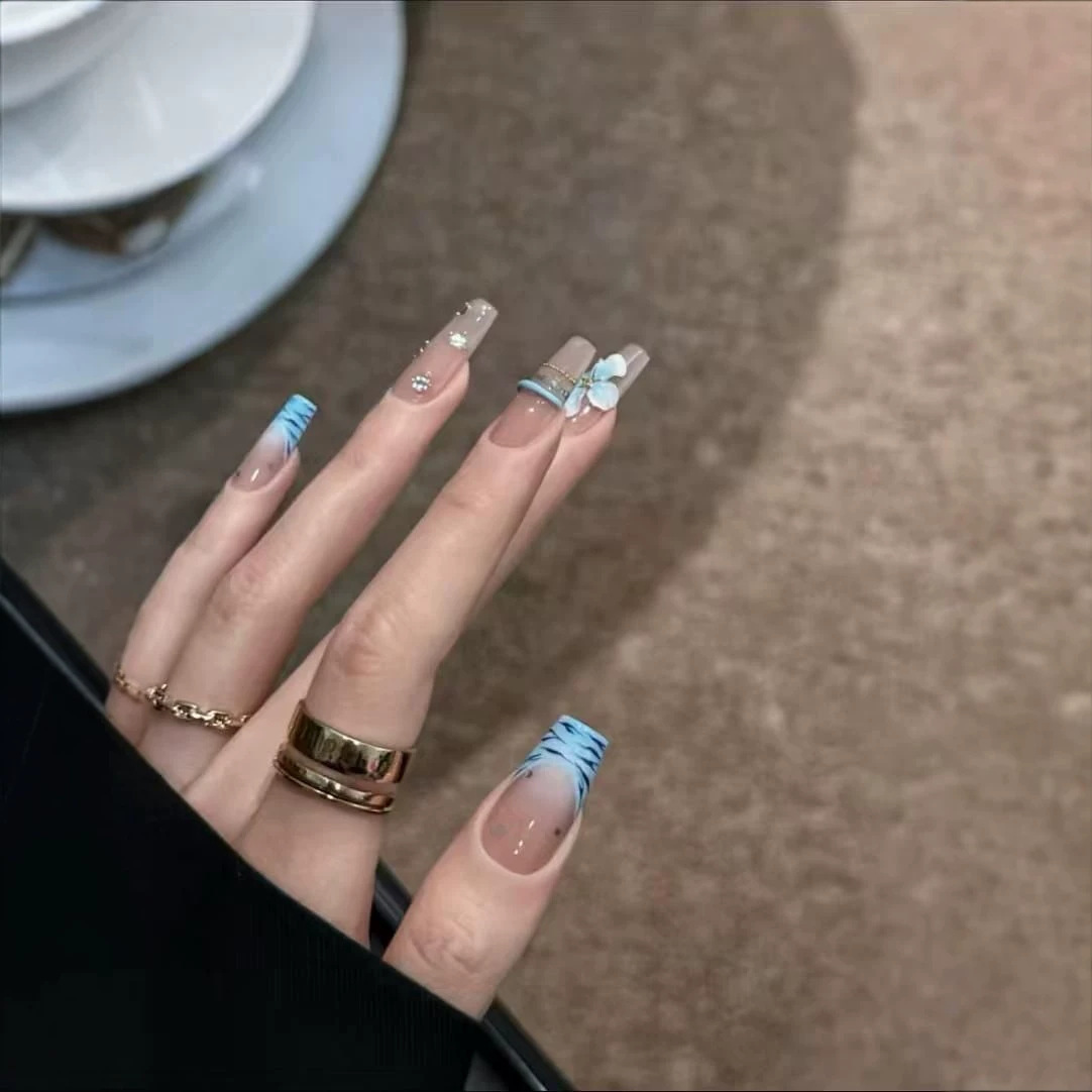 10pcs Handmade Middle Press On - Nail Art Zebra Design avis et prix