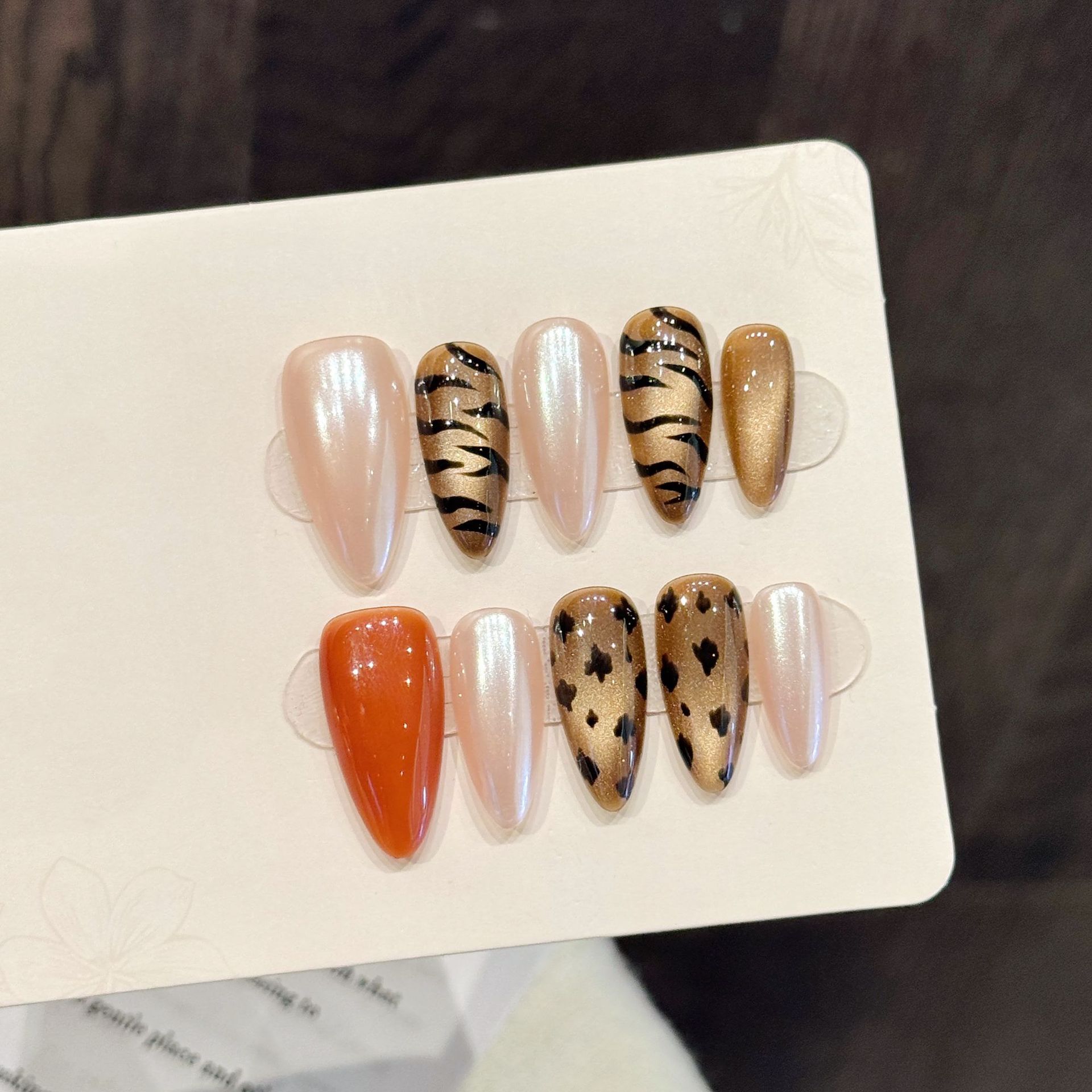 10pcs Handmade Almond Press On - Nail Art Zebra Design avis et prix