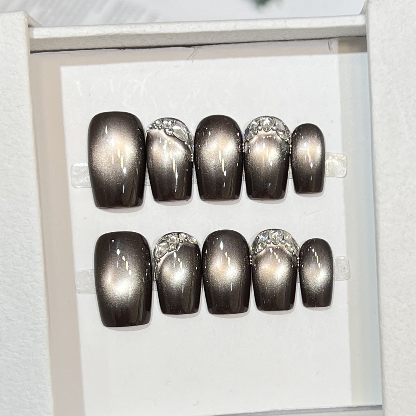 10pcs Black Cat Eyes Press on  - Nail Art Full Cat Eye avis et prix