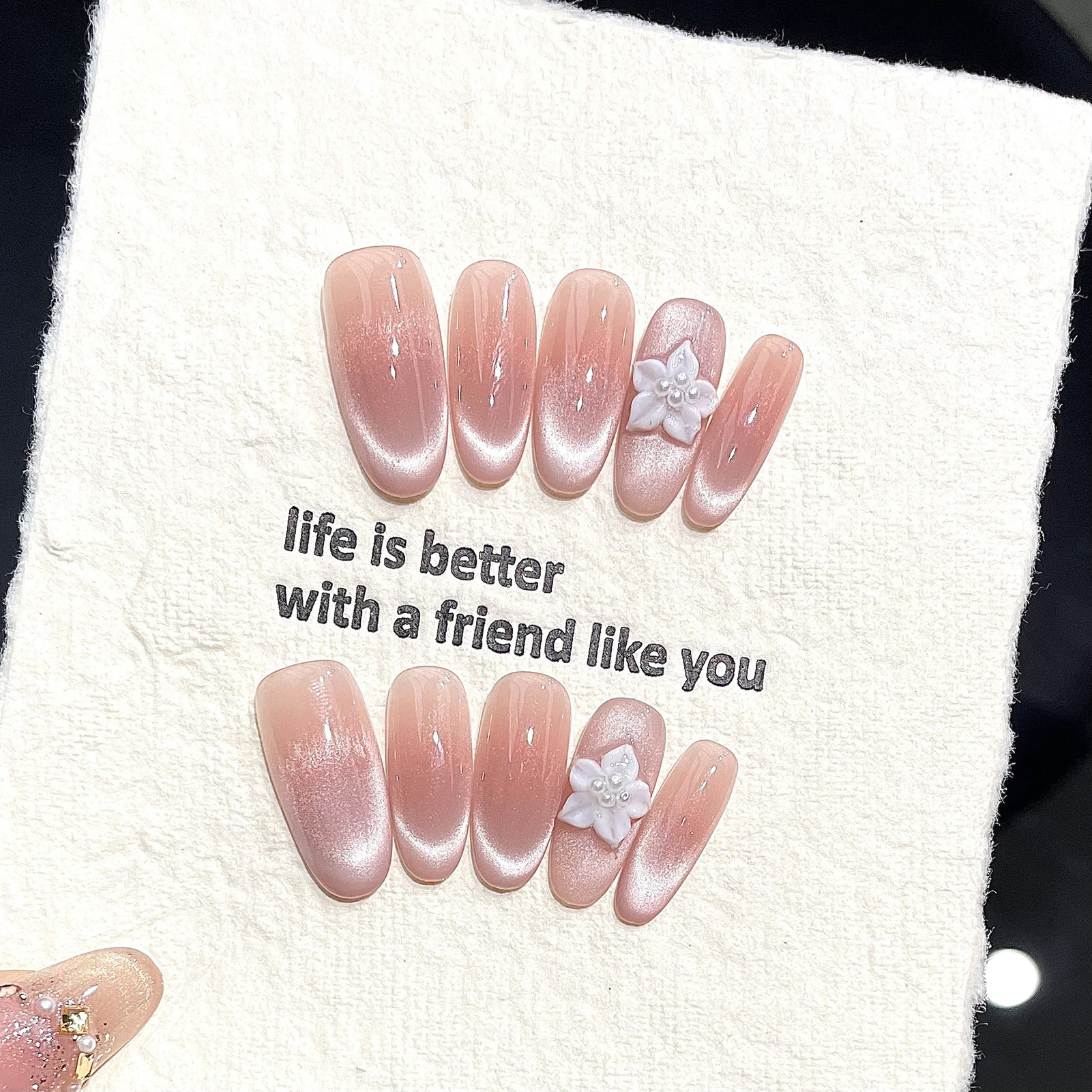Handmade Ice Through Cat Eyes  - Nail Art Design avis et prix