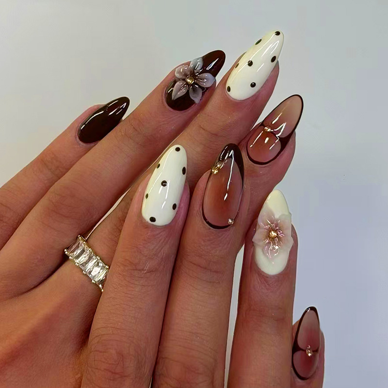 24pcs Finished Almond Press on - Nail Art Design avis et prix