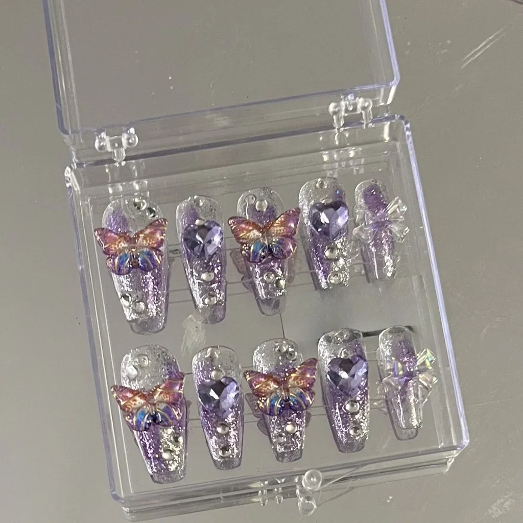 10 Pieces Purple Fantasy Butte - Nail Art Red avis et prix