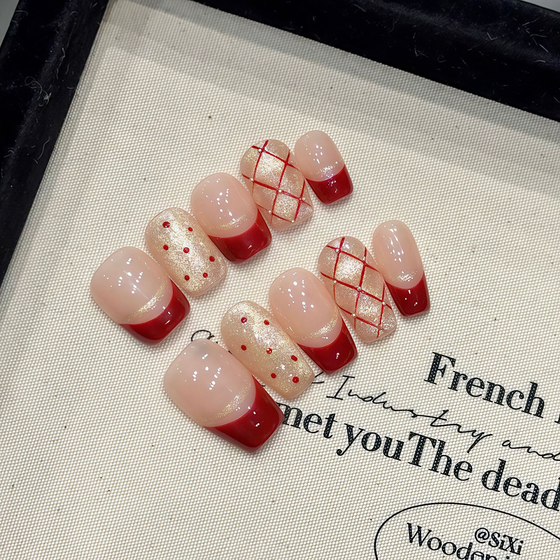 10pcs Pure Hand Pressed Coffin - Nail Art Red avis et prix